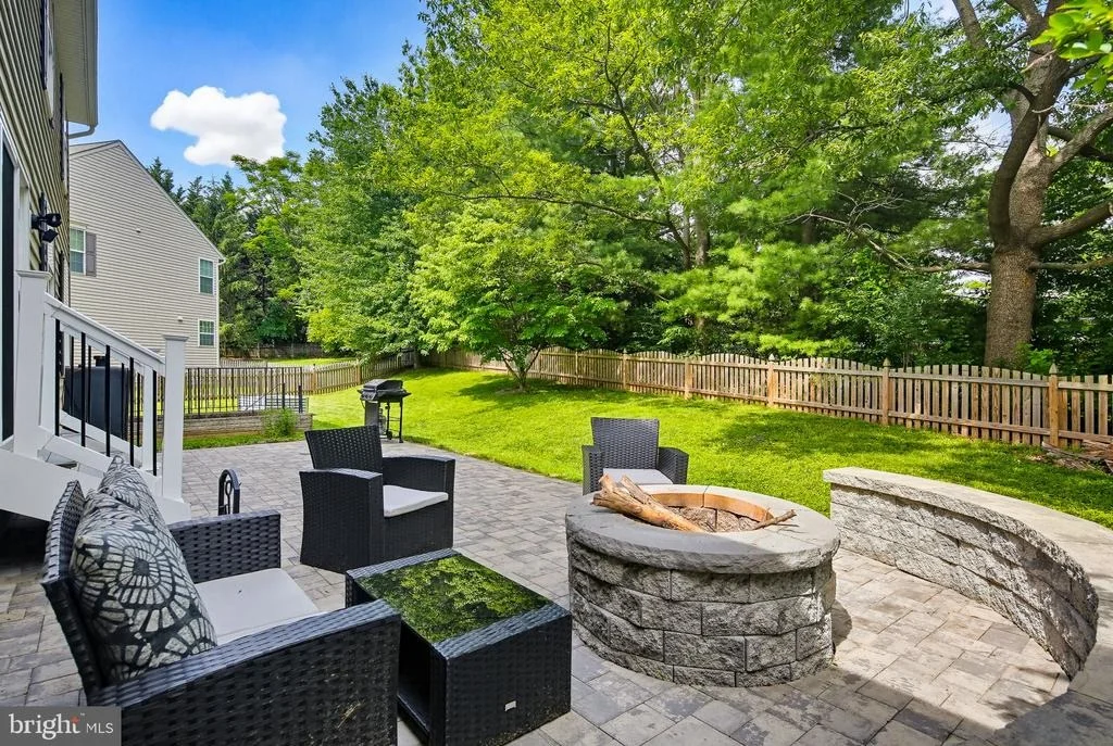Photo of 231 CORNELL DRIVE