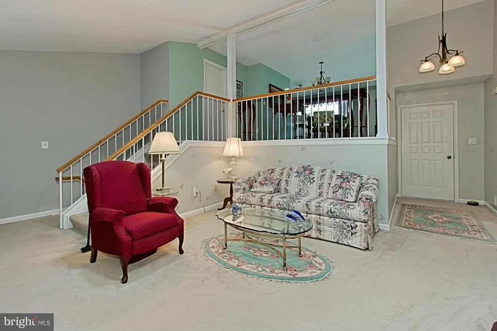 Photo of 8714 CENTER ROAD