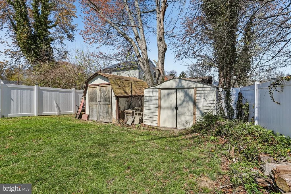 Photo of 36 BROWNING AVENUE