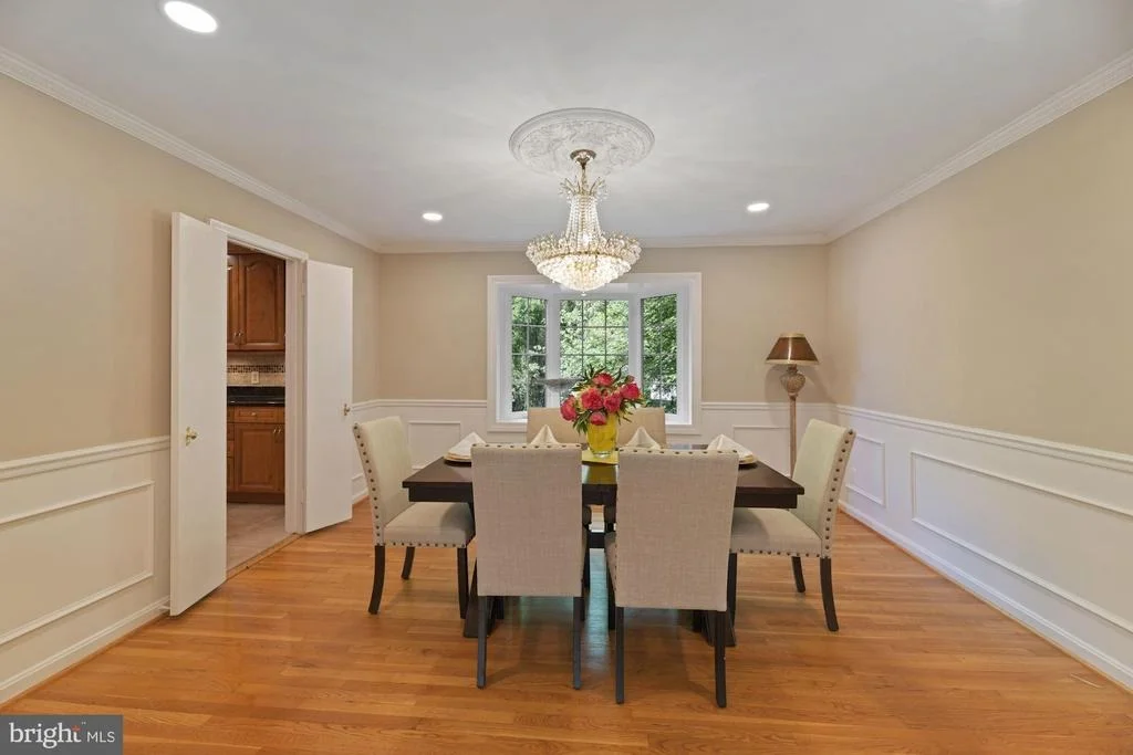 Photo of 7700 FALSTAFF ROAD