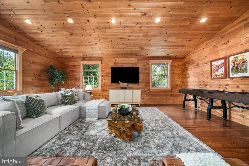 Photo of 8003 JACKSON ROAD