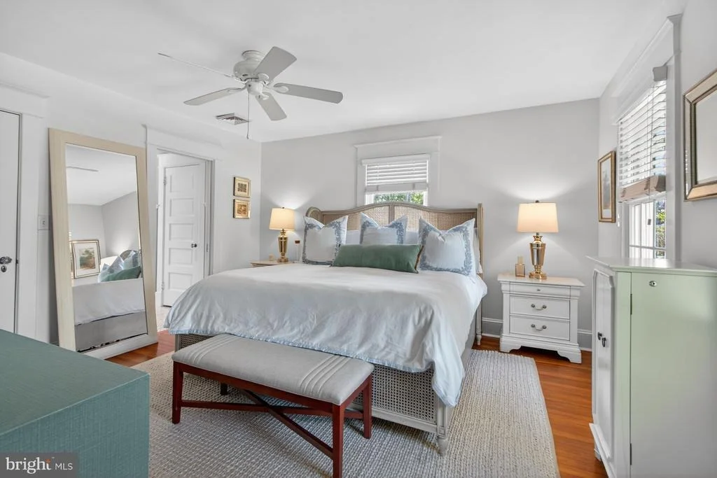 Photo of 829 SAVANNAH ROAD