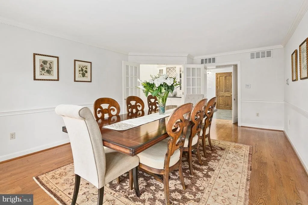 Photo of 1613 FOREST LANE