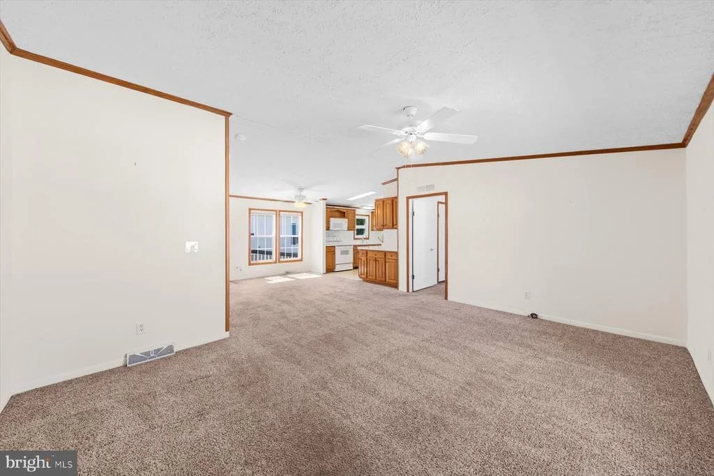 Photo of 209 LONG NECK CIRCLE
