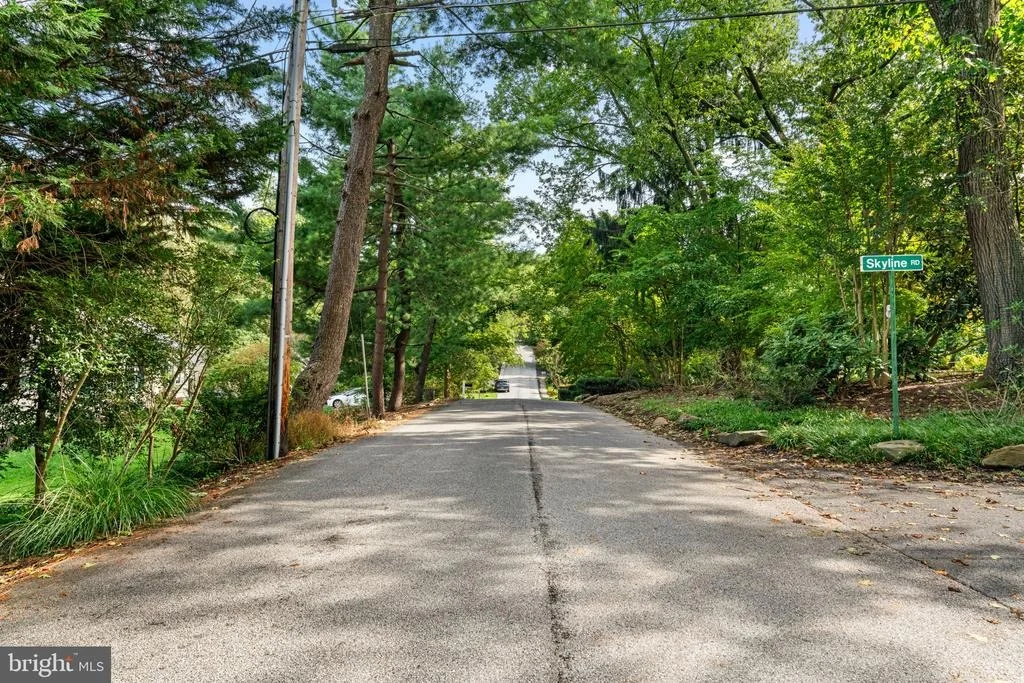 Photo of 6521 DARNALL ROAD
