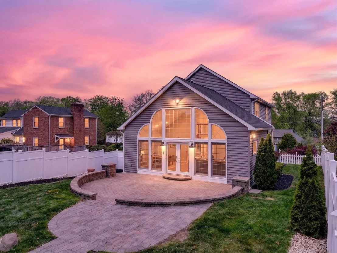 Photo of 448 MAPLE LEAF DRIVE