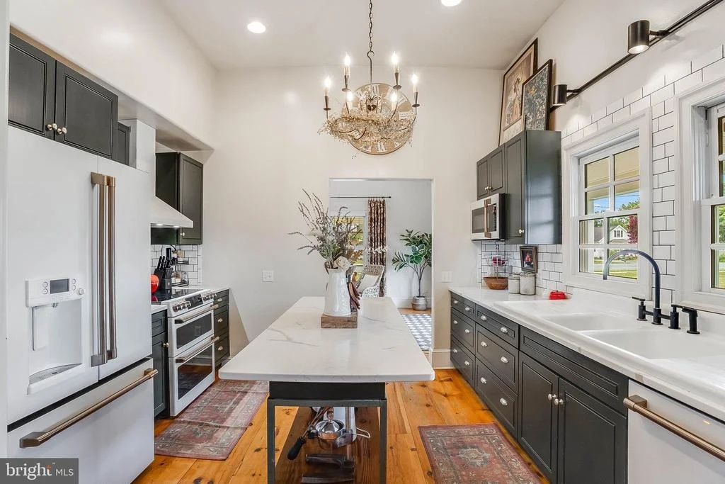 Photo of 30328 SEAFORD ROAD