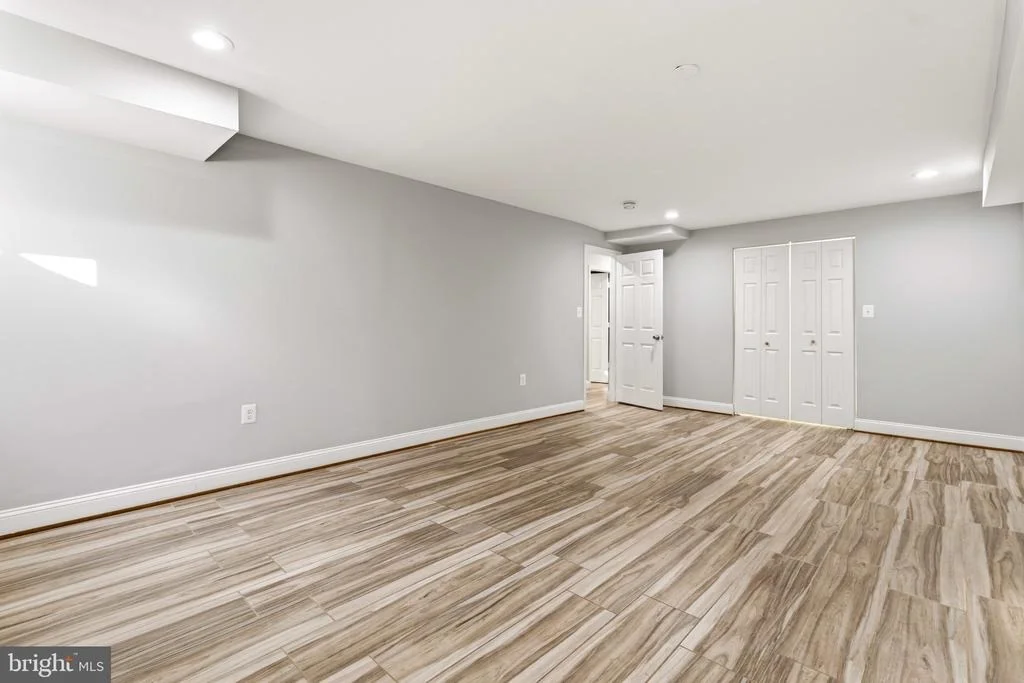 Photo of 8701 LOCHAVEN DRIVE