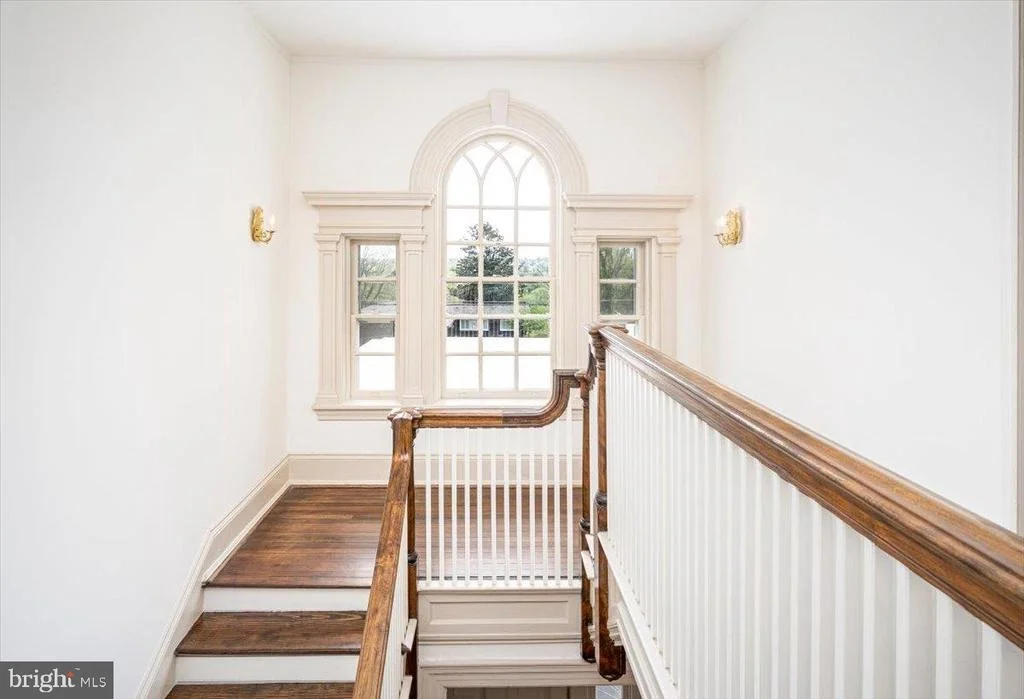Photo of 54 RIDGE ROAD