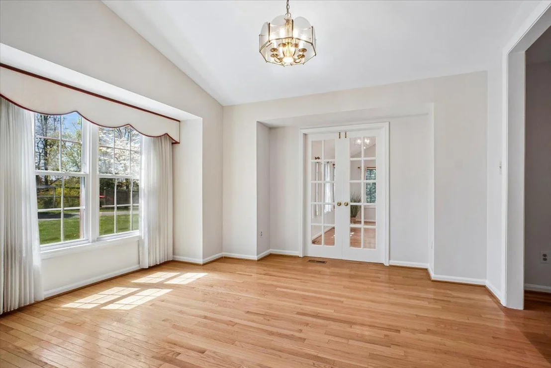 Photo of 11104 LORAN ROAD