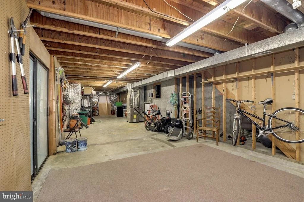 Photo of 800 BRIDGEPORT WAY