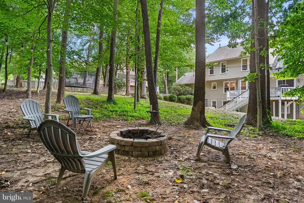 Photo of 9113 NORTHEDGE DRIVE