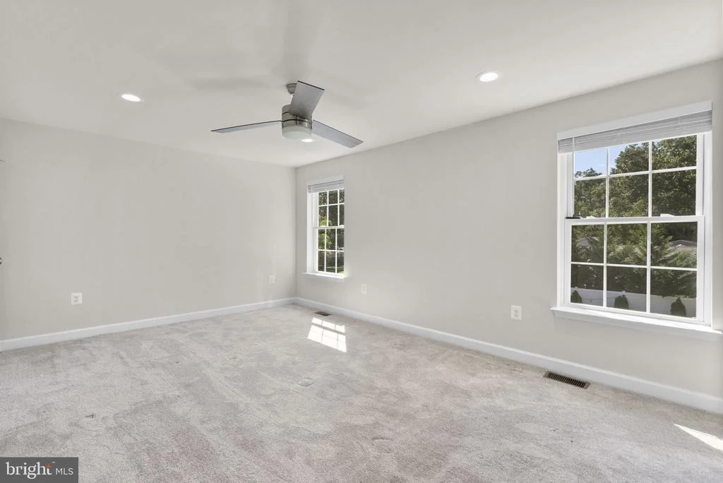 Photo of 556 SUNSET KNOLL ROAD