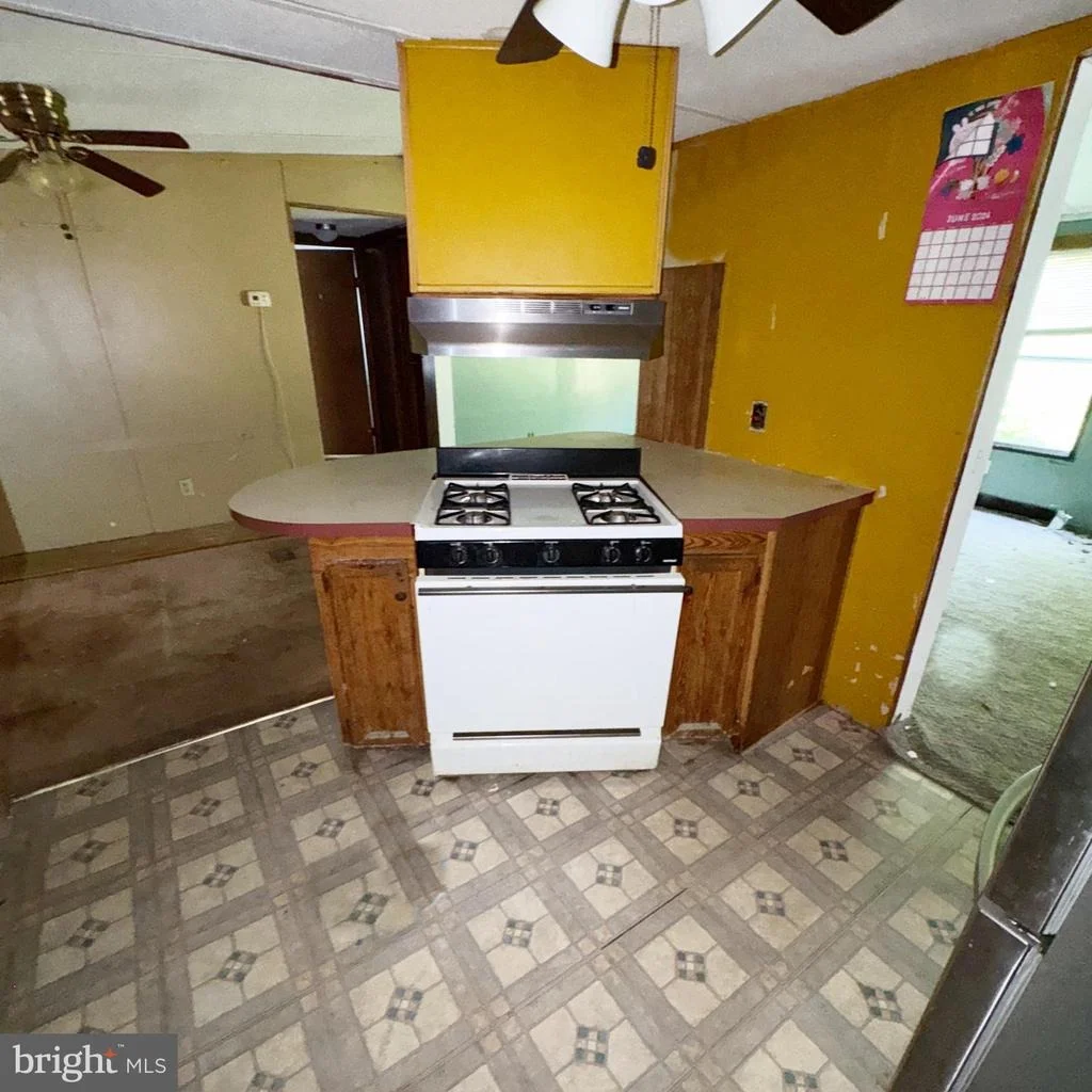 Photo of 8045 SOLLEY ROAD