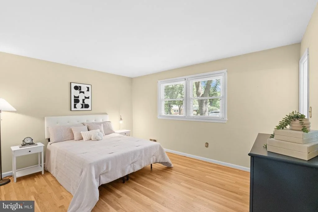 Photo of 6604 GREY FOX DRIVE