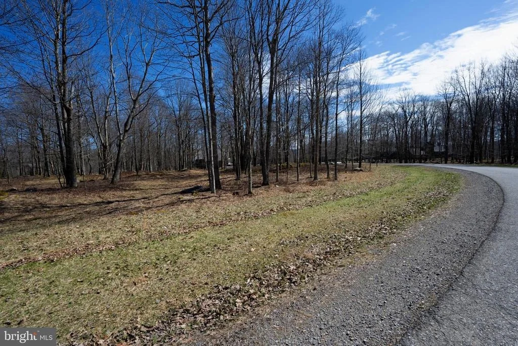 Photo of 36 FERN LOOP