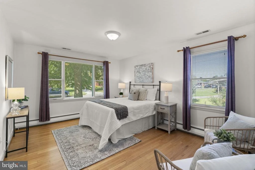 Photo of 2206 PLEASANT DRIVE