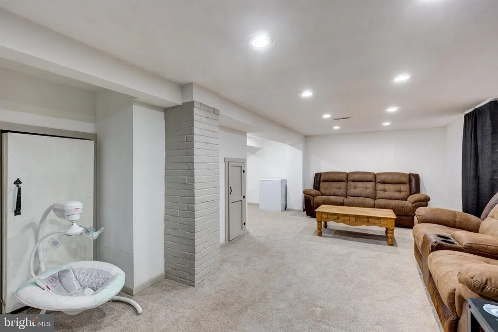 Photo of 33 MILTON AVENUE