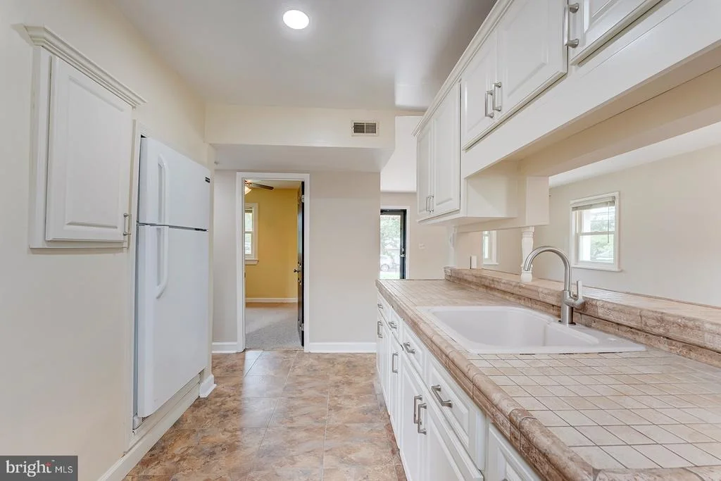 Photo of 403 JOPORTER DRIVE
