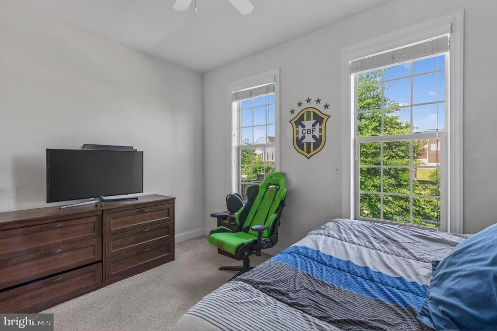 Photo of 1135 DARGON QUARRY LANE