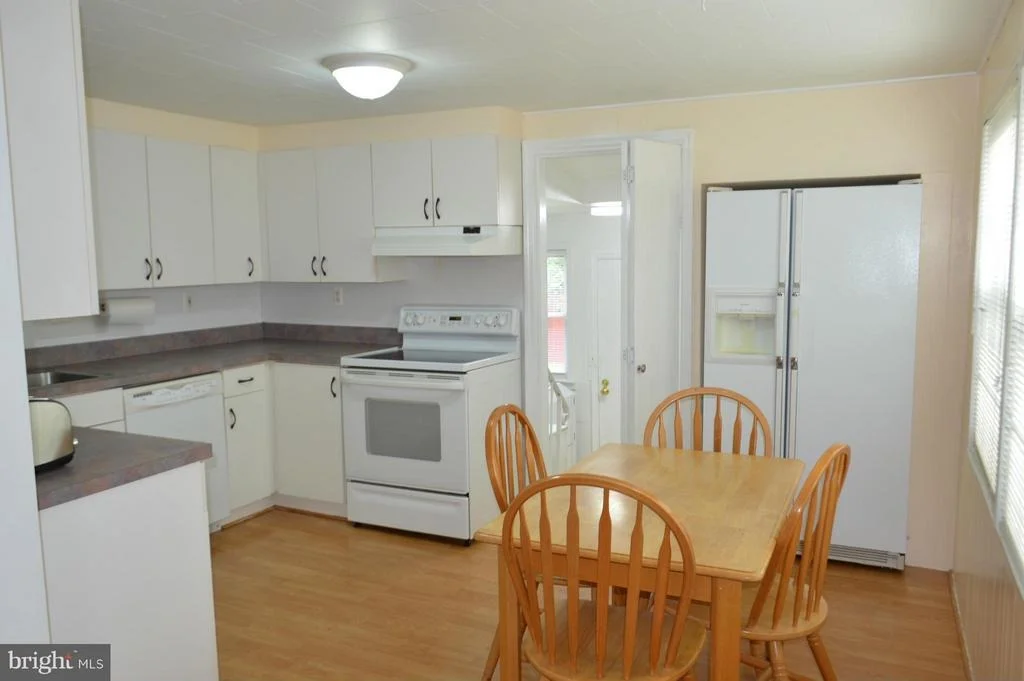 Photo of 111 COMPASS ROAD