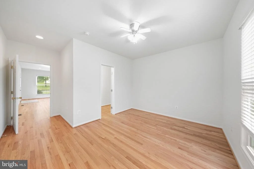 Photo of 1052 RIDGE ROAD