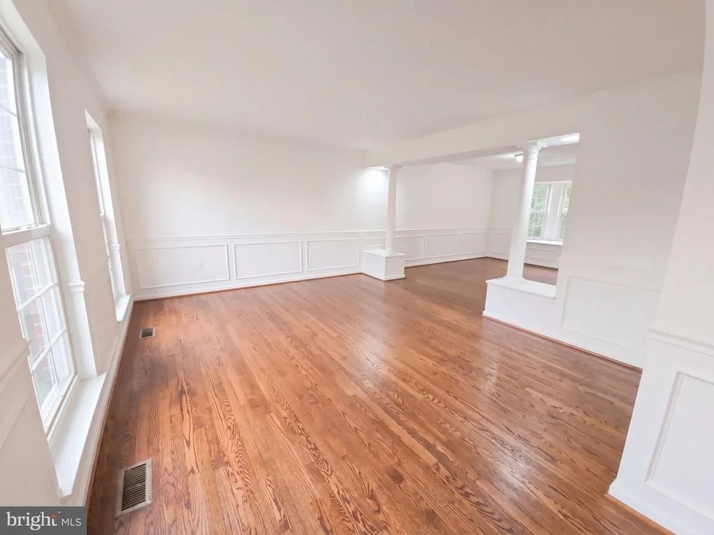 Photo of 7802 MARWOOD DRIVE