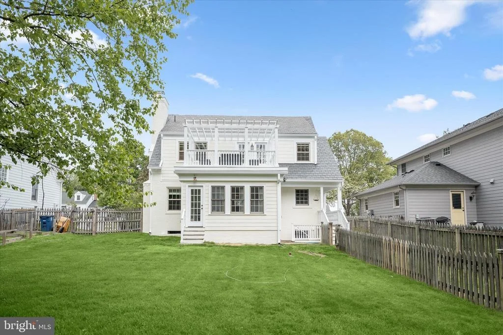 Photo of 10318 PARKMAN ROAD