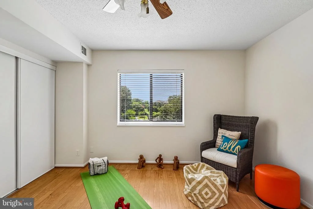 Photo of Unit 409 at 5901 MOUNT EAGLE DRIVE