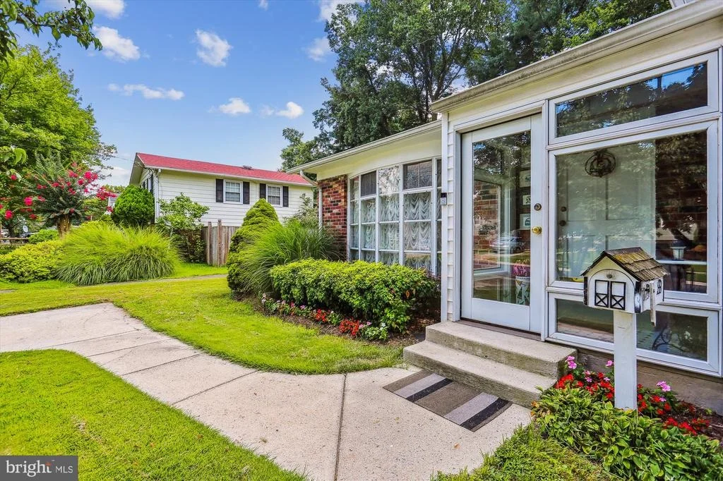 Photo of 4010 DELANCY DRIVE
