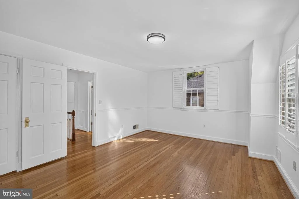 Photo of 8201 LARRY PLACE