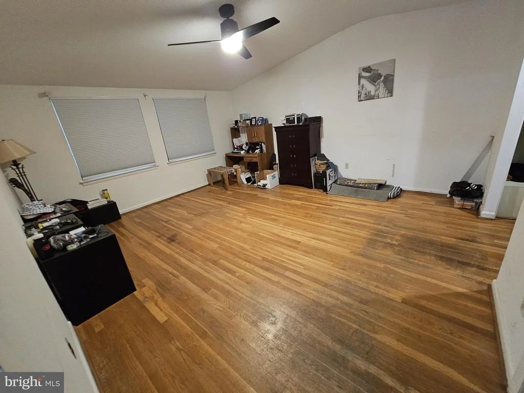 Photo of 420 LAMBERTON DRIVE