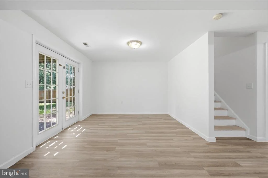 Photo of 282 FORD CIRCLE