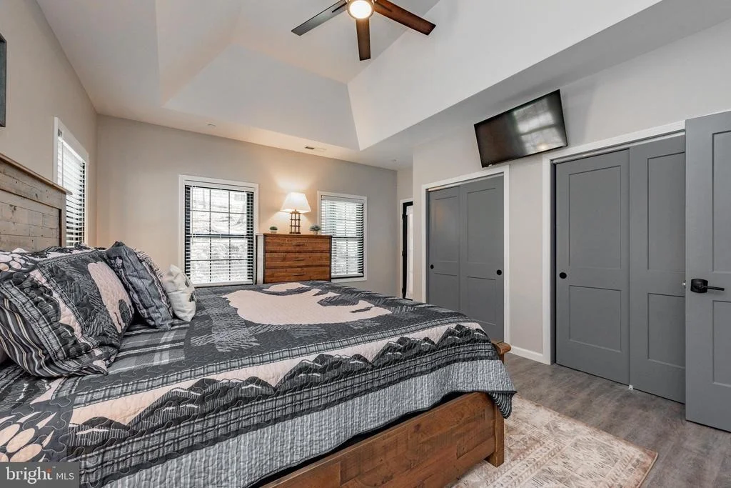 Photo of 220 BILTMORE VIEW
