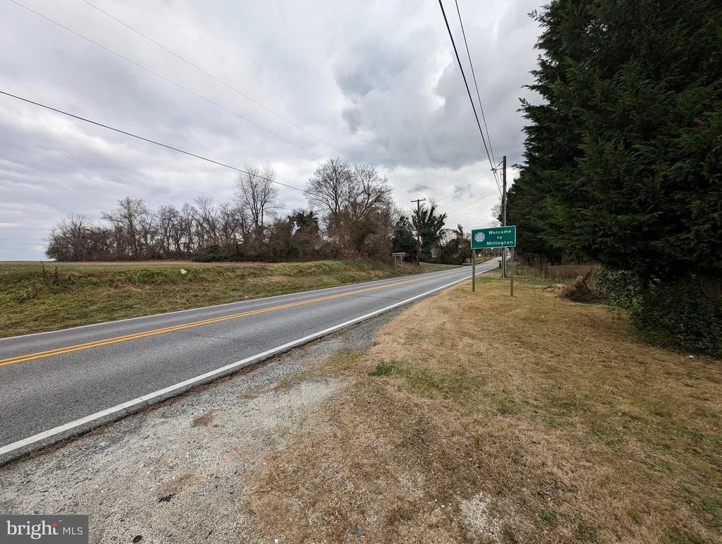 Photo of 32159 RIVER ROAD