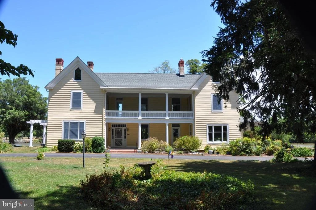 Photo of 2208 HORNS POINT ROAD