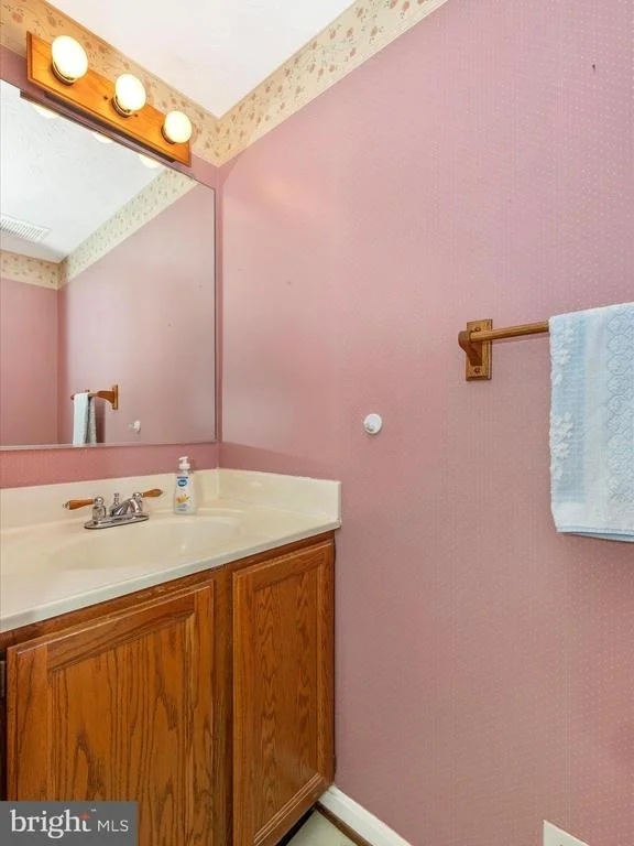 Photo of 2124 COLLINGWOOD LANE