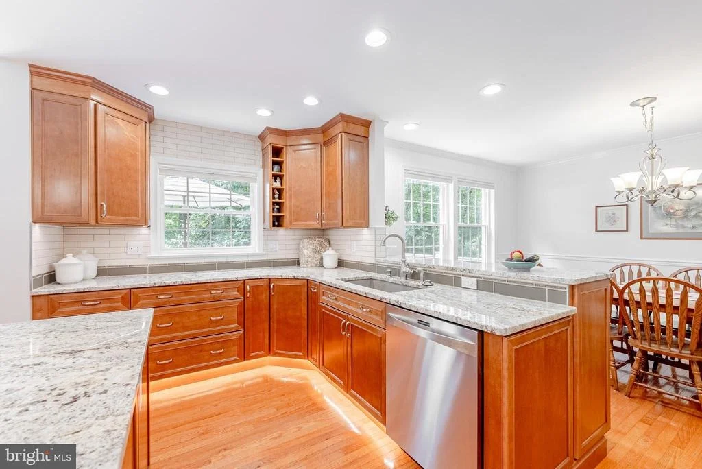 Photo of 10922 SHADOW LANE