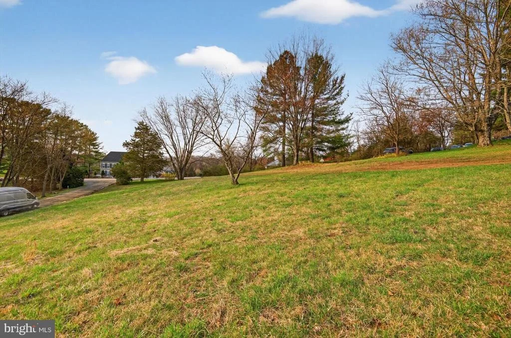 Photo of 40246 THOMAS MILL ROAD