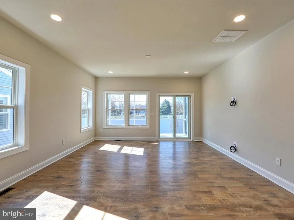Photo of 33743 CATCHING COVE CT LOT 4