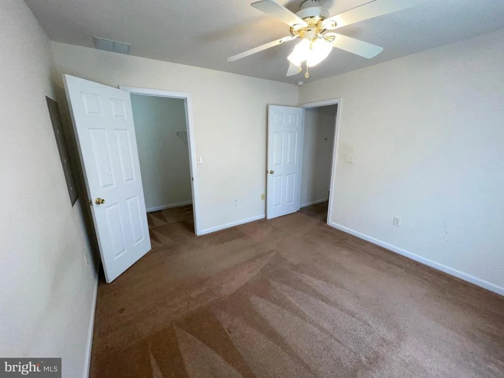 Photo of 28 CIRCLE DRIVE W