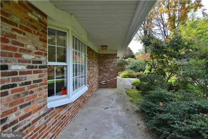 Photo of 17709 TREE LAWN DRIVE