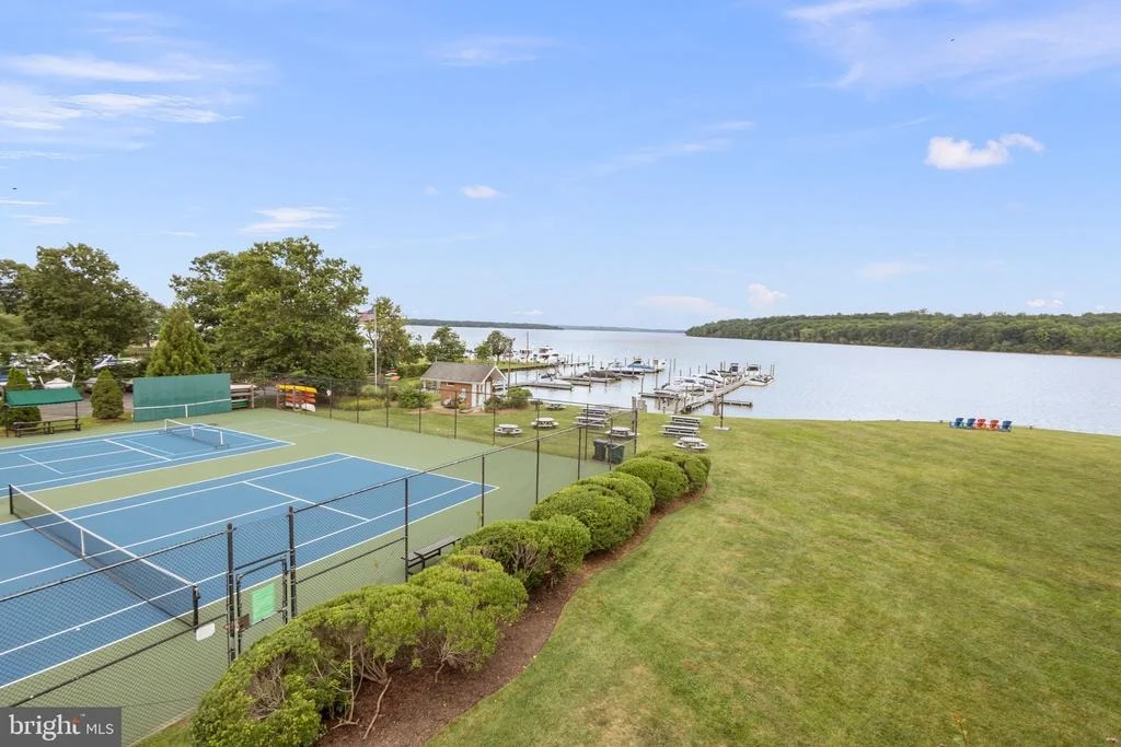Photo of 9352 MOUNT VERNON CIRCLE