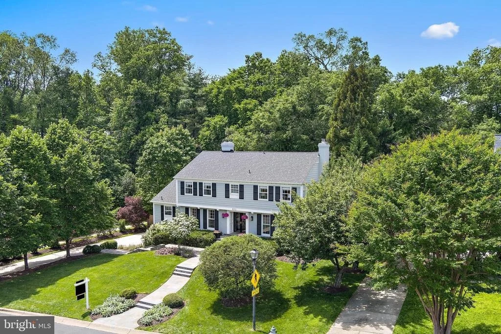 Photo of 8112 COACH STREET