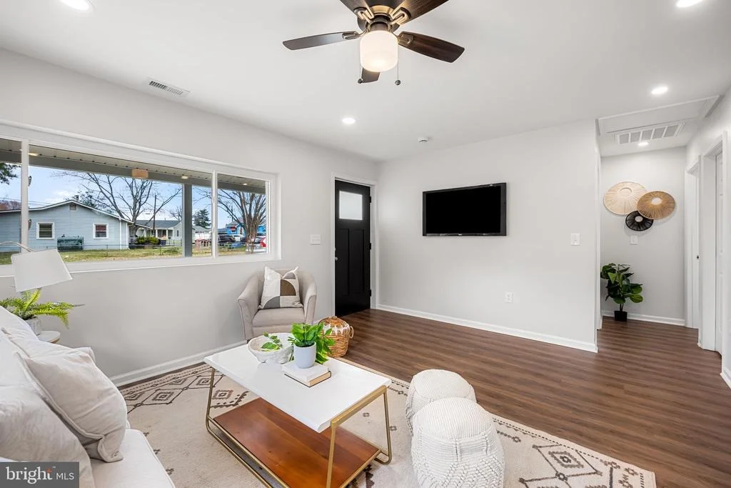Photo of 103 GLIDER DRIVE