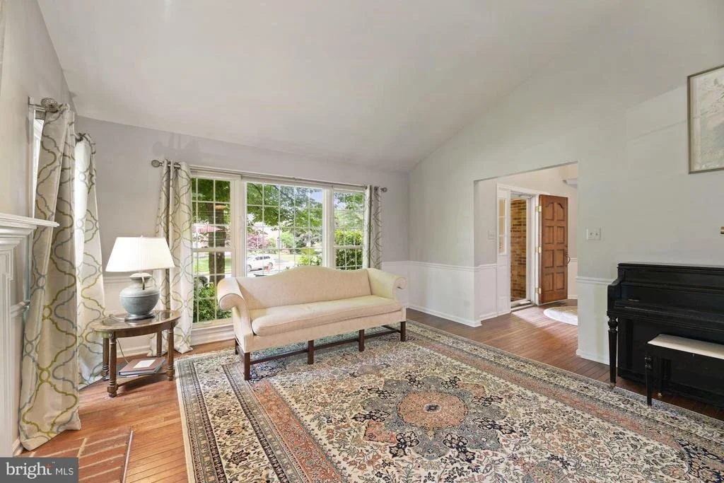 Photo of 2975 FRANKLIN OAKS DRIVE