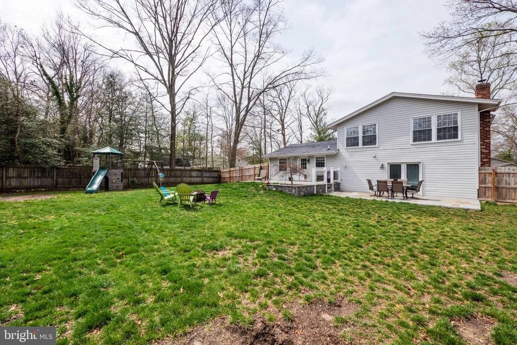 Photo of 3204 DEVONSHIRE ROAD