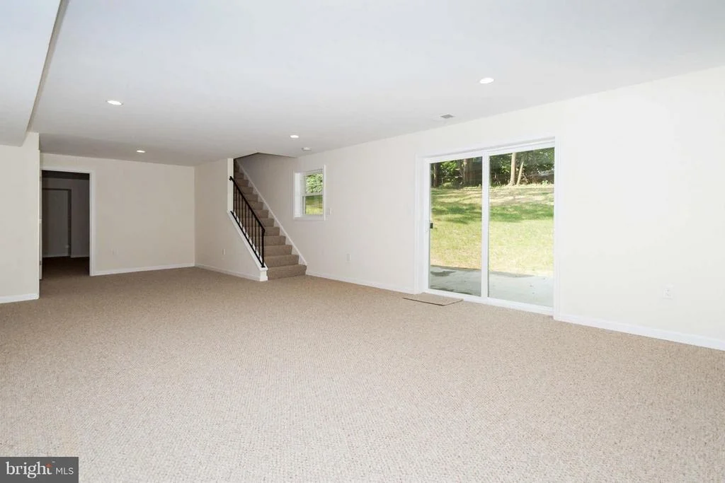 Photo of 3905 QUEEN MARY DRIVE