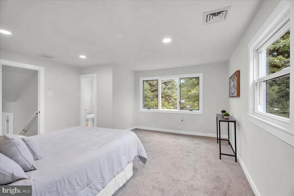 Photo of 7 COLEMAN ROAD