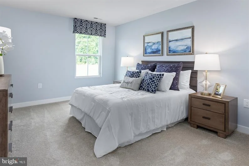 Photo of 381 CROWN POINT DRIVE